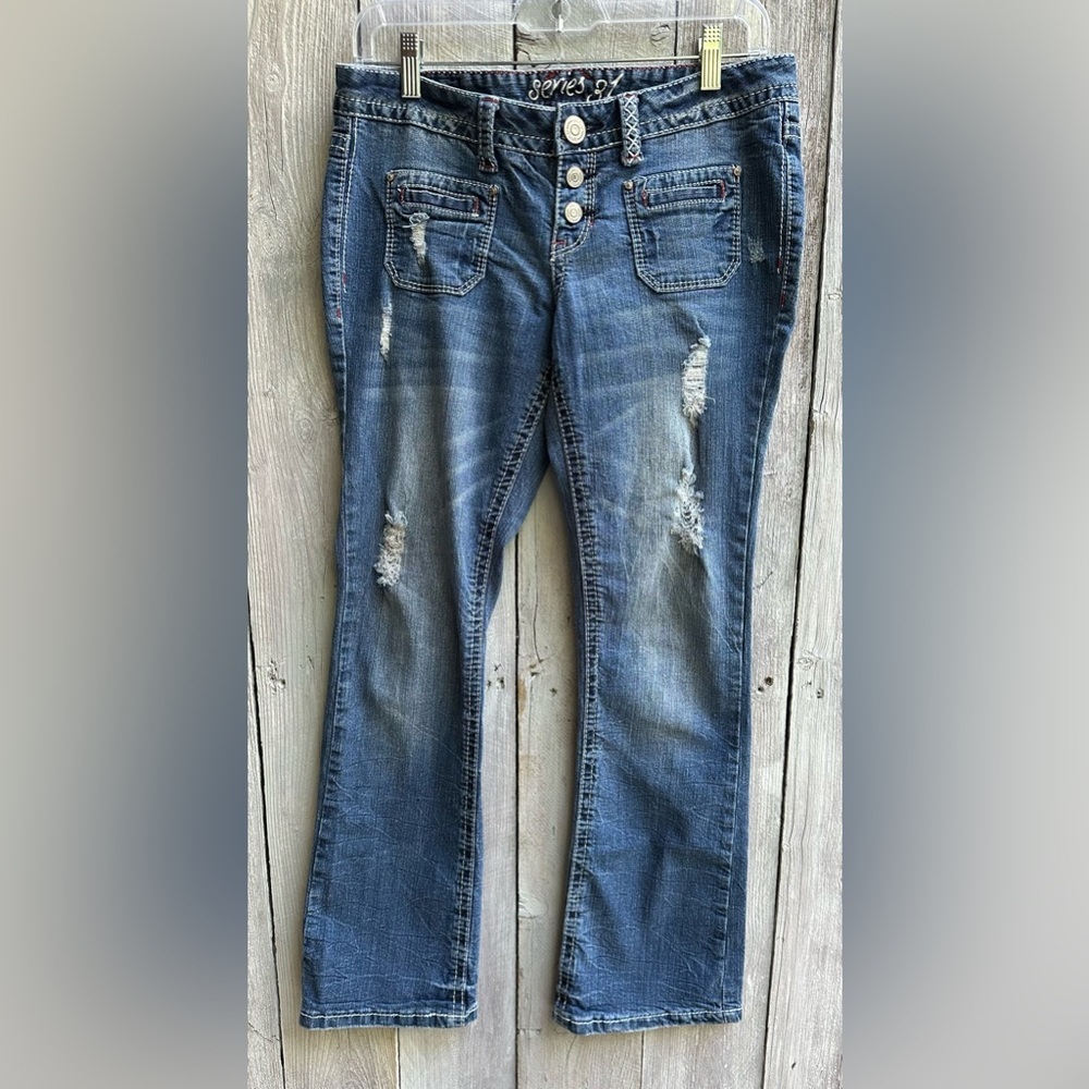 Juniors Series 31 Flare‎ Leg Jeans Contrasting Stitching Size 9 28" Inseam